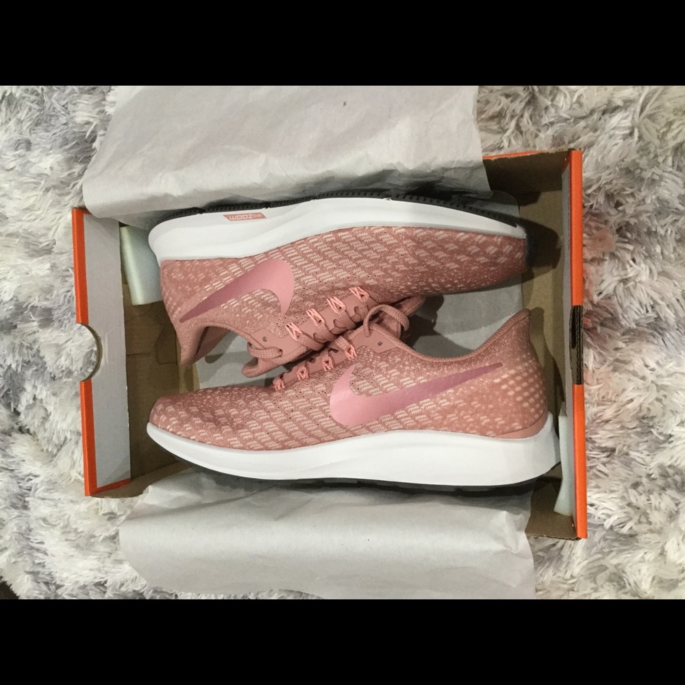 Wmns Nike Air Zoom Pegasus 35 - Picture 5 of 7
